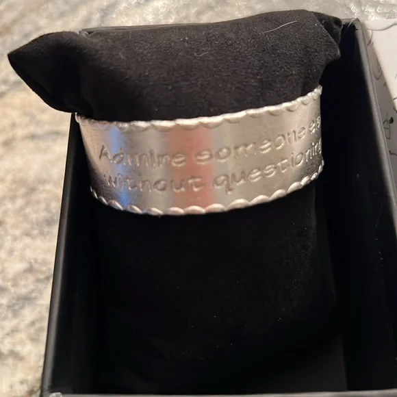 Rustic Cuff bracelet - Picture 2 of 2